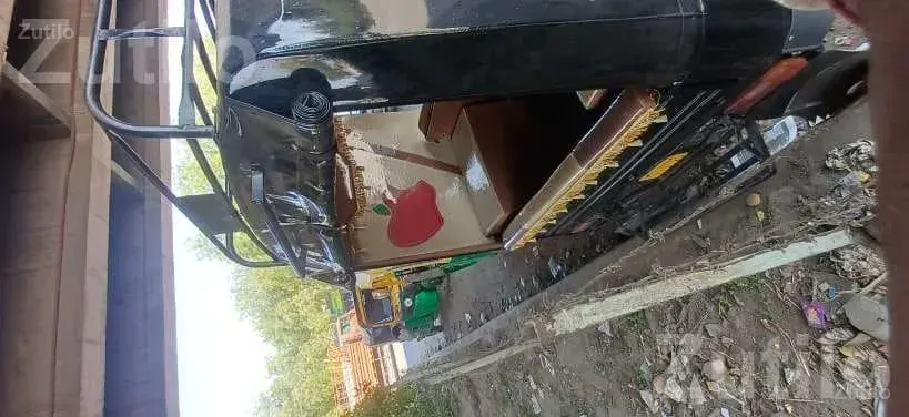 Piaggio Chhakda BS3 2012 Auto Rickshaw - ઓટો રિક્ષા - વડોદરા શહેર - Image 4