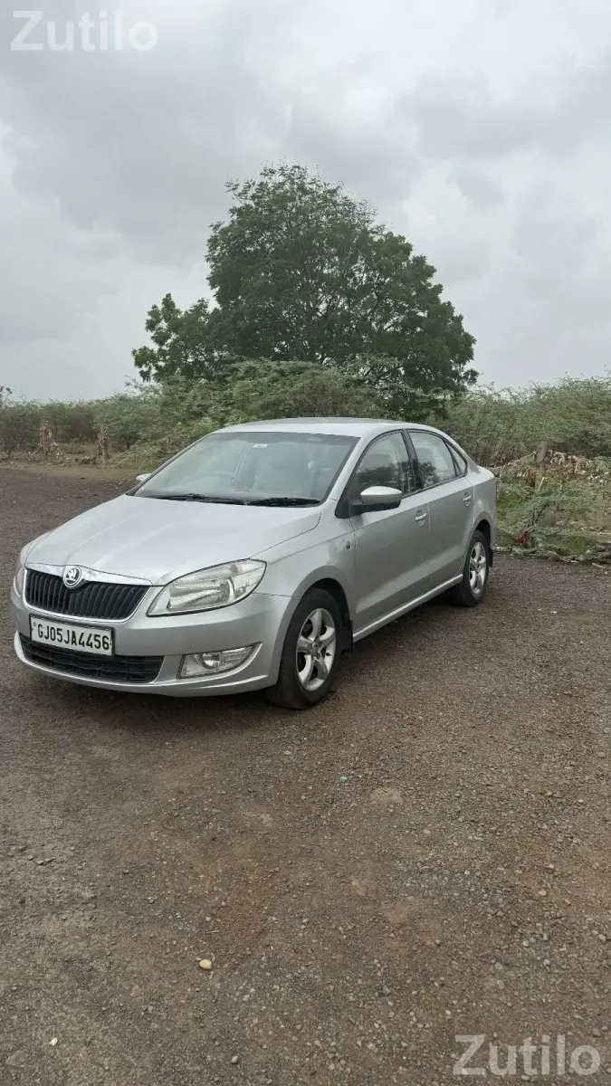 Skoda rapid 2012 - કાર - રાજકોટ શહેર - Image 2