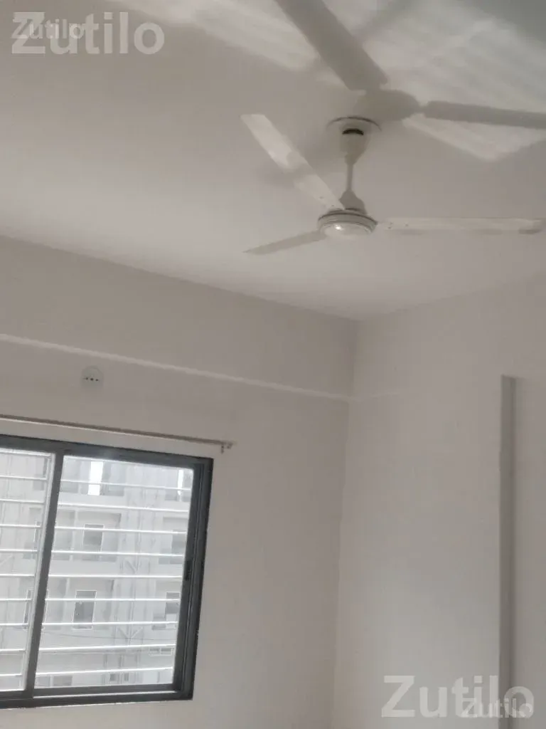 2BHK Semi Furnished Flat for Rent - ઘર ભાડે માટે - જુનાગઢ - Image 3