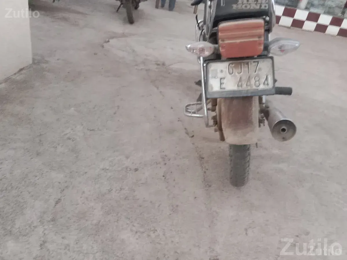 Hero Honda Super CD 1996 Used Bike - બાઇક્સ - જામજોધપુર - Image 2