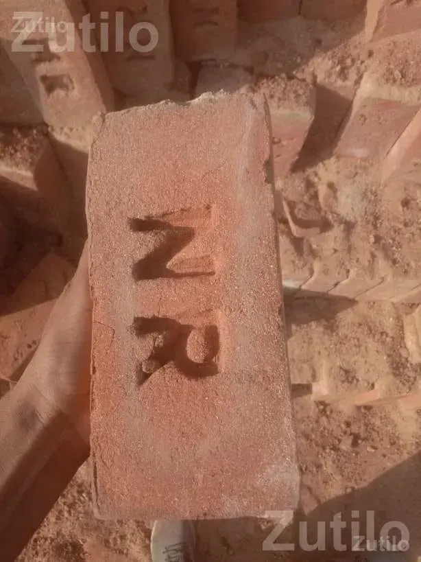 Clay Bricks 9x3 Size for Construction - ટૂલ્સ અને હાર્ડવેર - ભાભર - Image 4