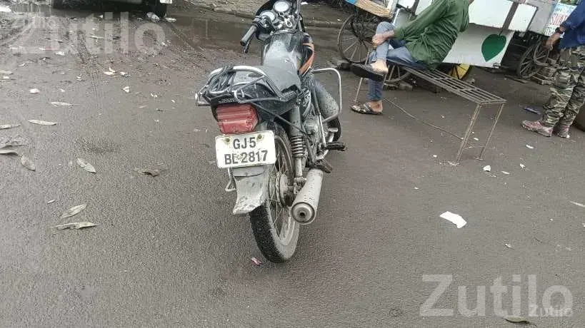 Hero Splendor Bike 2002 Model - બાઇક્સ - સુરત શહેર - Image 4
