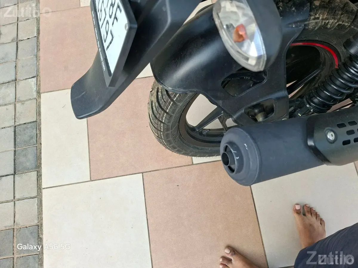 2024 Bajaj Pulsar Bike Black - બાઇક્સ - અમદાવાદ શહેર - Image 5