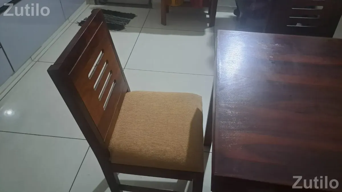 4 seater saag wood dining table with chairs - ડાઇનિંગ ટેબલ અને સેટ - અમદાવાદ શહેર - Image 4