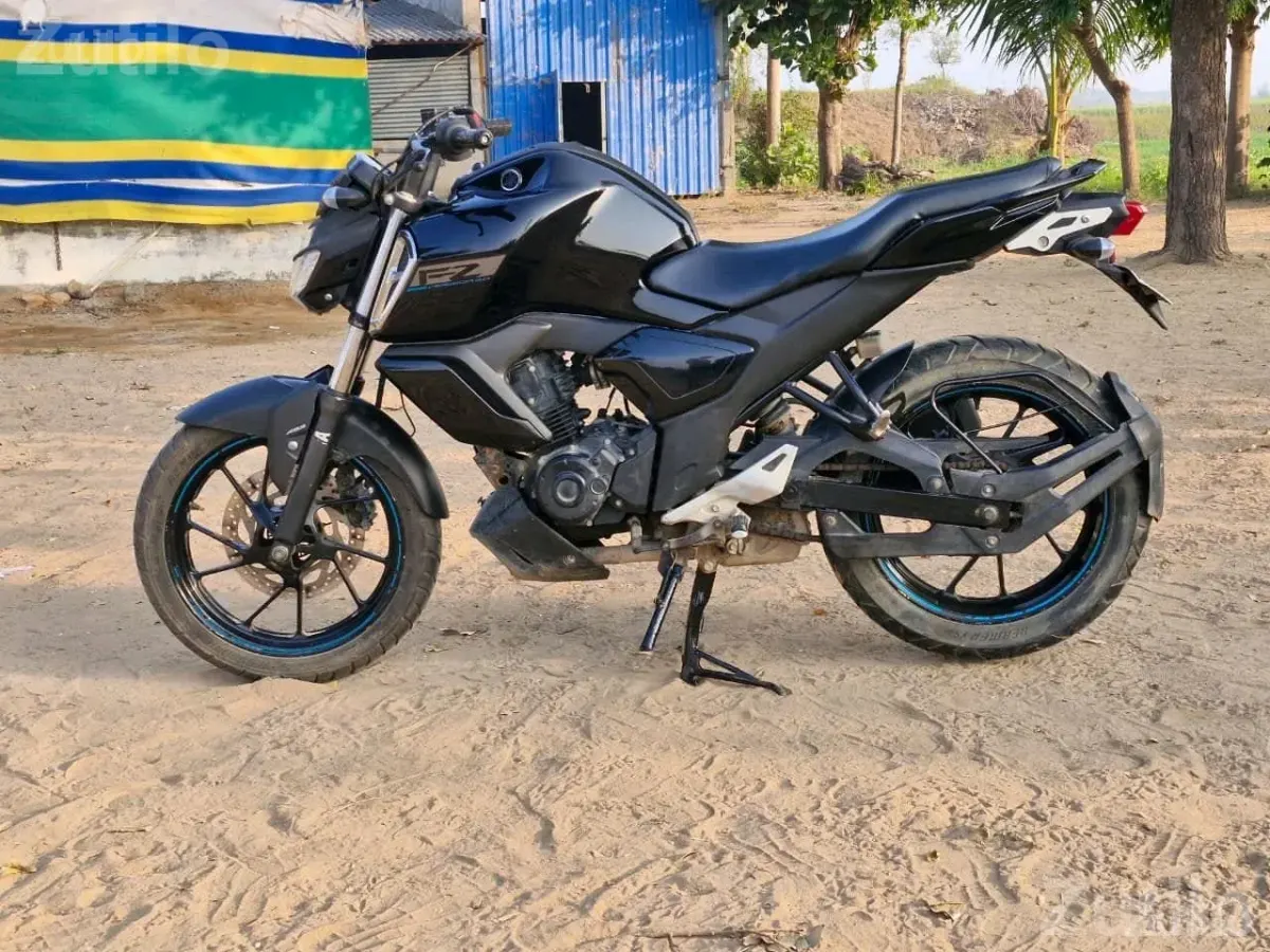Yamaha FZS V4 2020 Bike 1 Owner - Bikes - Palanpur - Image 4