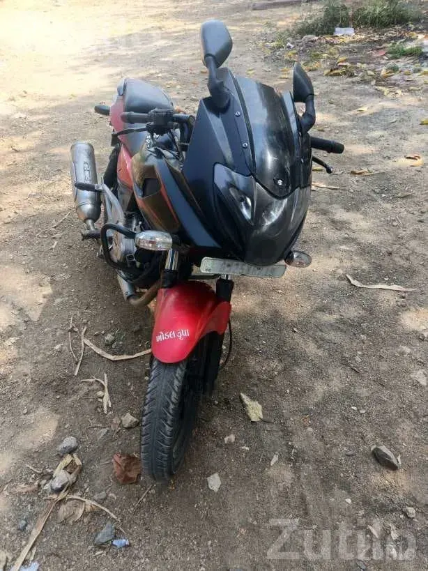 Bajaj Pulsar 220 2015 Bike - Bikes - Porbandar City - Image 2