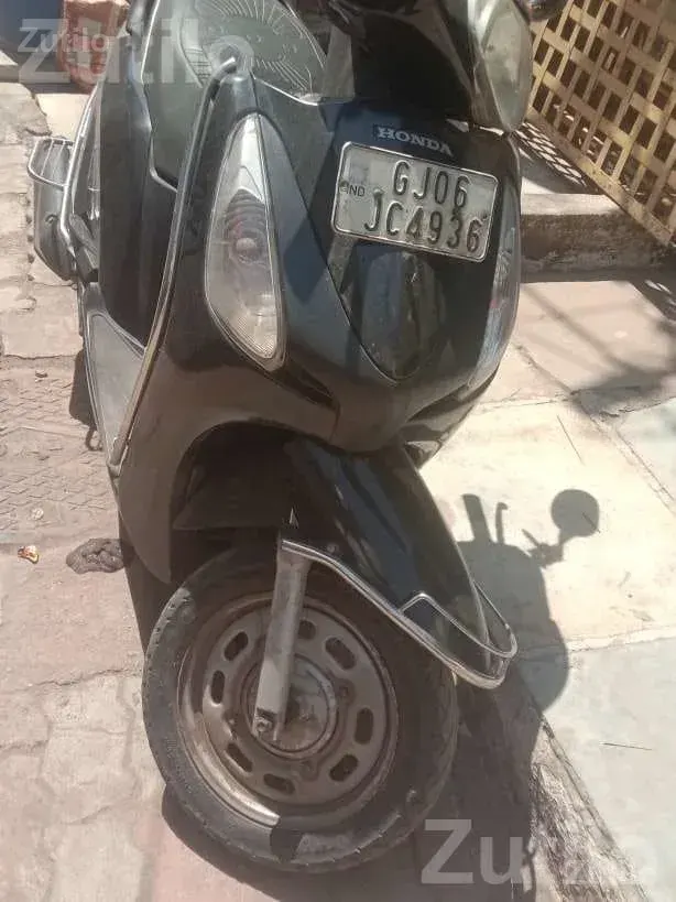 Honda Aviator Scooter with New Battery - બાઇક્સ - વડોદરા શહેર - Image 4