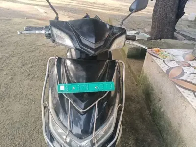 Okina Electric Scooter Black Okina Electric Scooter Black