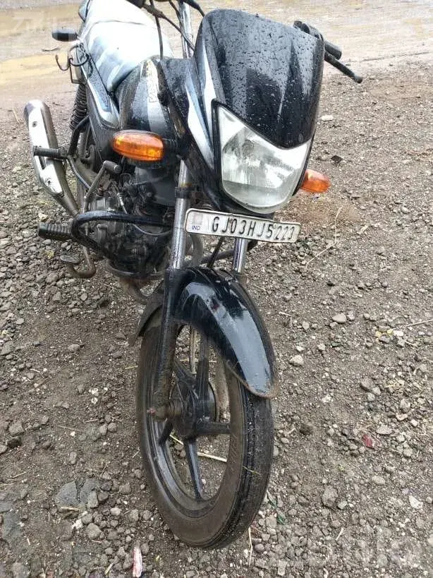 Black Hero HF Deluxe Bike - Bikes - Upleta - Image 2