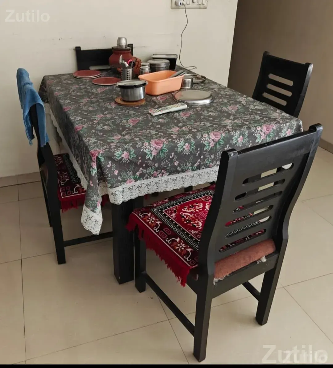 4 chairs+wooden dining table with glass top for urgent sale - Dining Tables - Ahmedabad City - Image 1