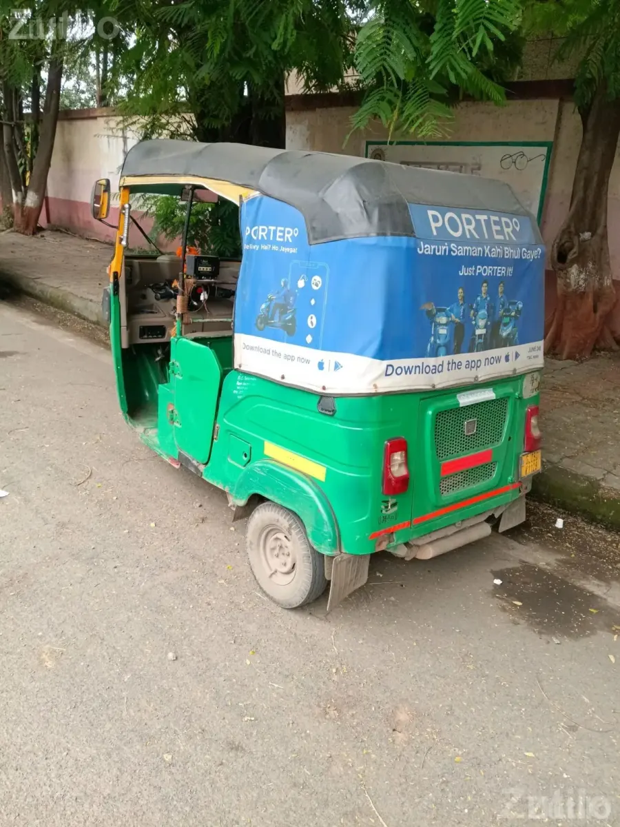 2022 Auto Rickshaw GJ05CV1128 - Auto Rickshaws - Surat City - Image 2