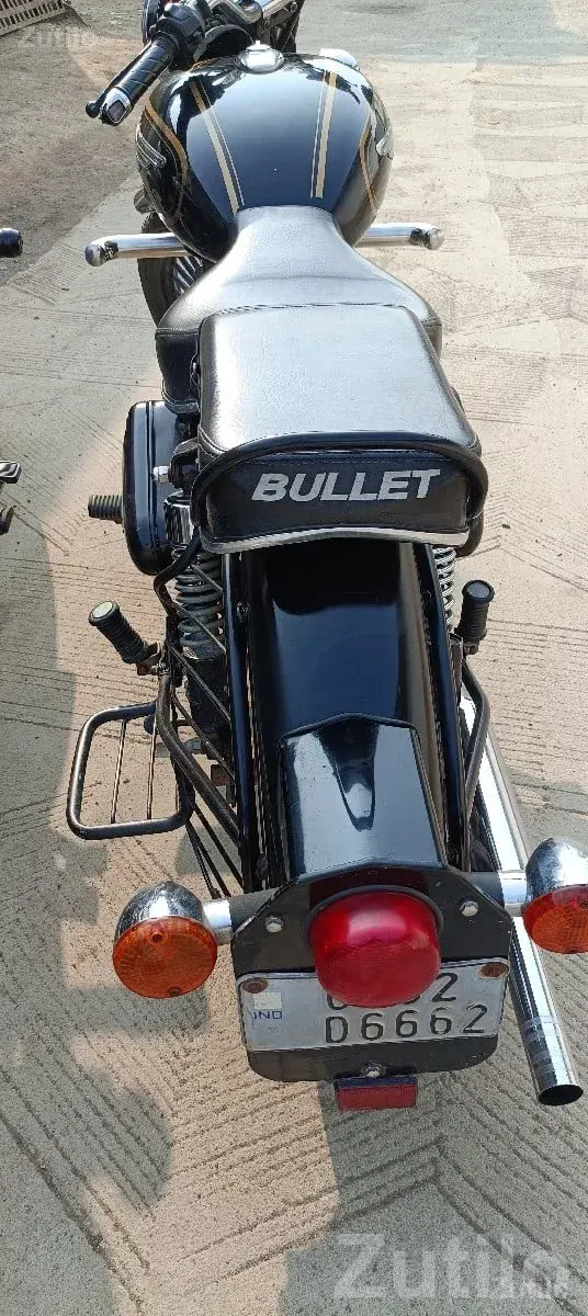 Royal Enfield Bullet 350 Black 2016 - Bikes - Gadhada - Image 3