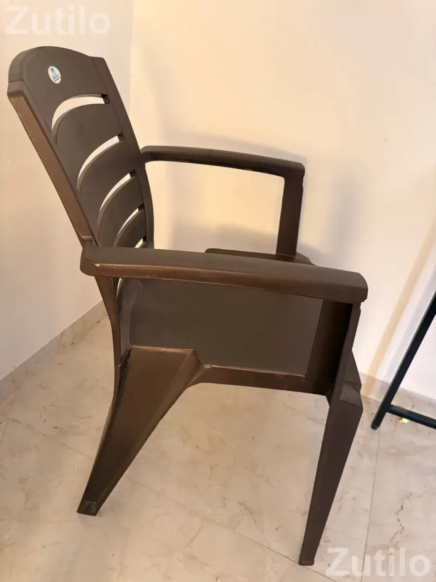 Table + Nilkamal chair - Desks, Office & Commercial Furniture - Ahmedabad City - Image 4