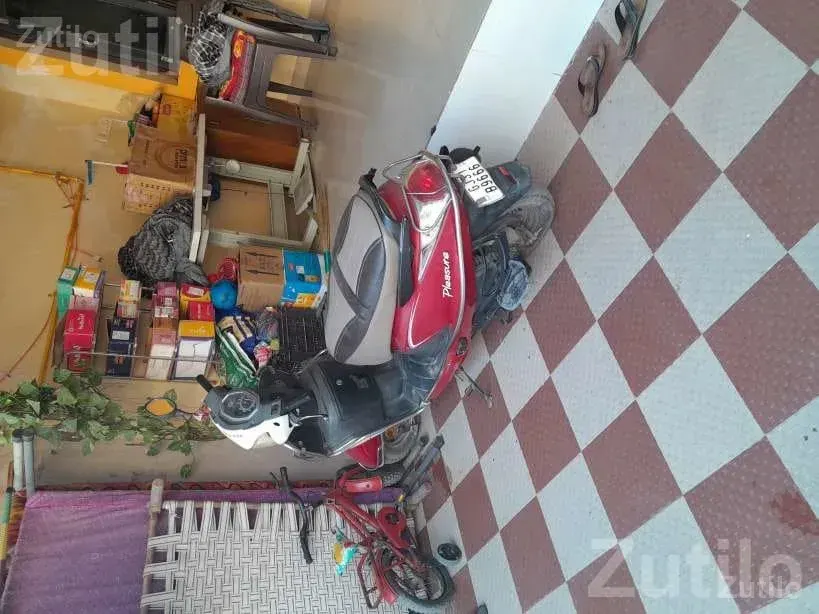 Hero Pleasure 2016 Scooter Second Owner - Bikes - Surendranagar City - Image 4