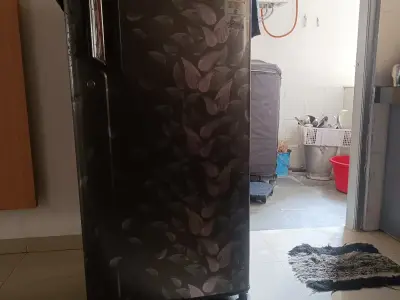 Whirlpool 190 liter single door freege Whirlpool 190 liter single door freege