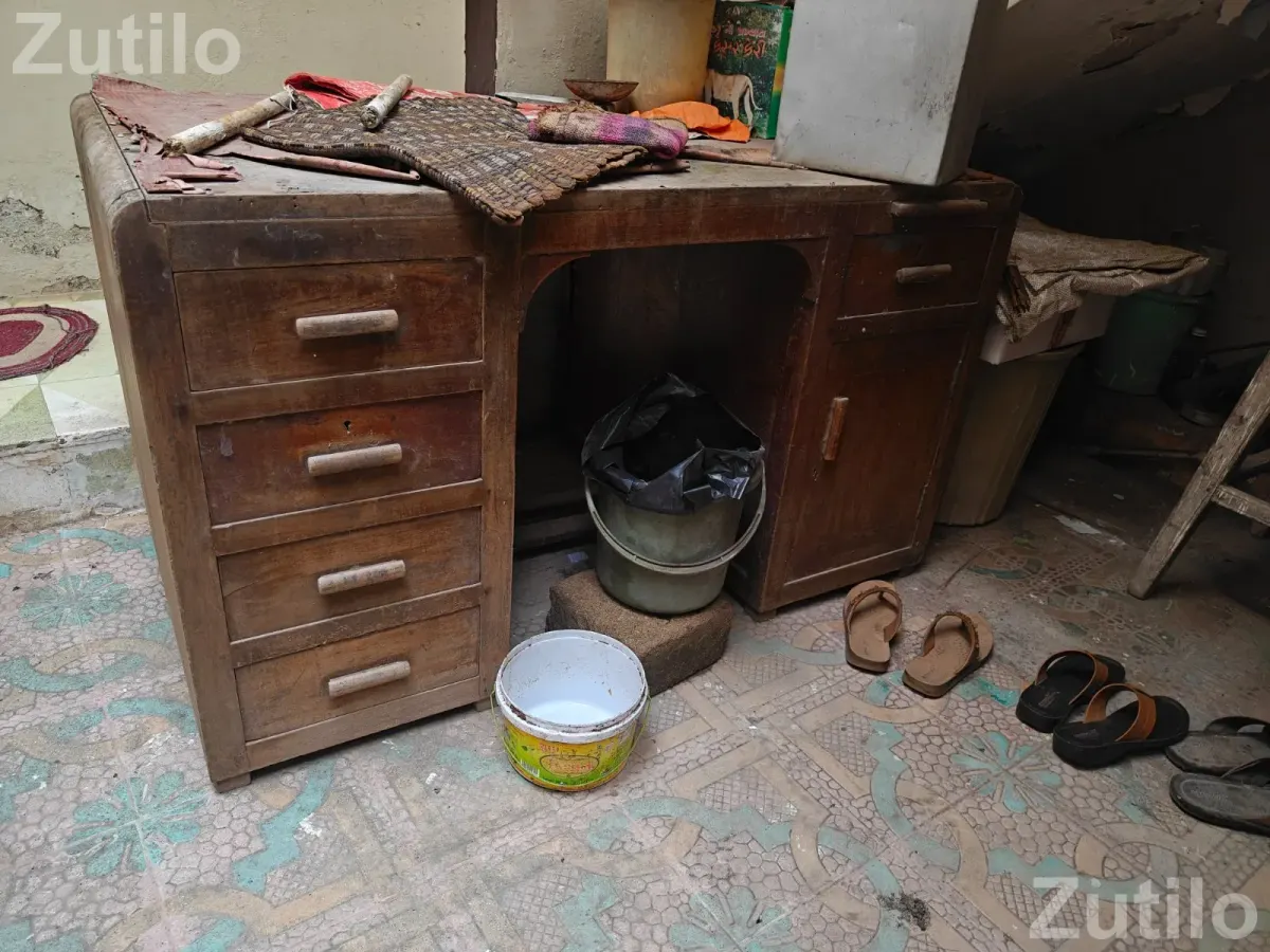 Pure Sag Table & Chair - Office Furniture - Veraval - Image 3