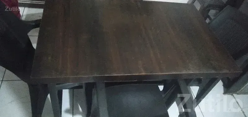 6 Seater Dining Table With Plastic Chairs - Dining Tables - Mandvi - Image 2