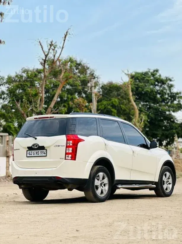 Mahindra XUV500 W8 2014 Diesel Manual - Cars - Rajkot City - Image 2