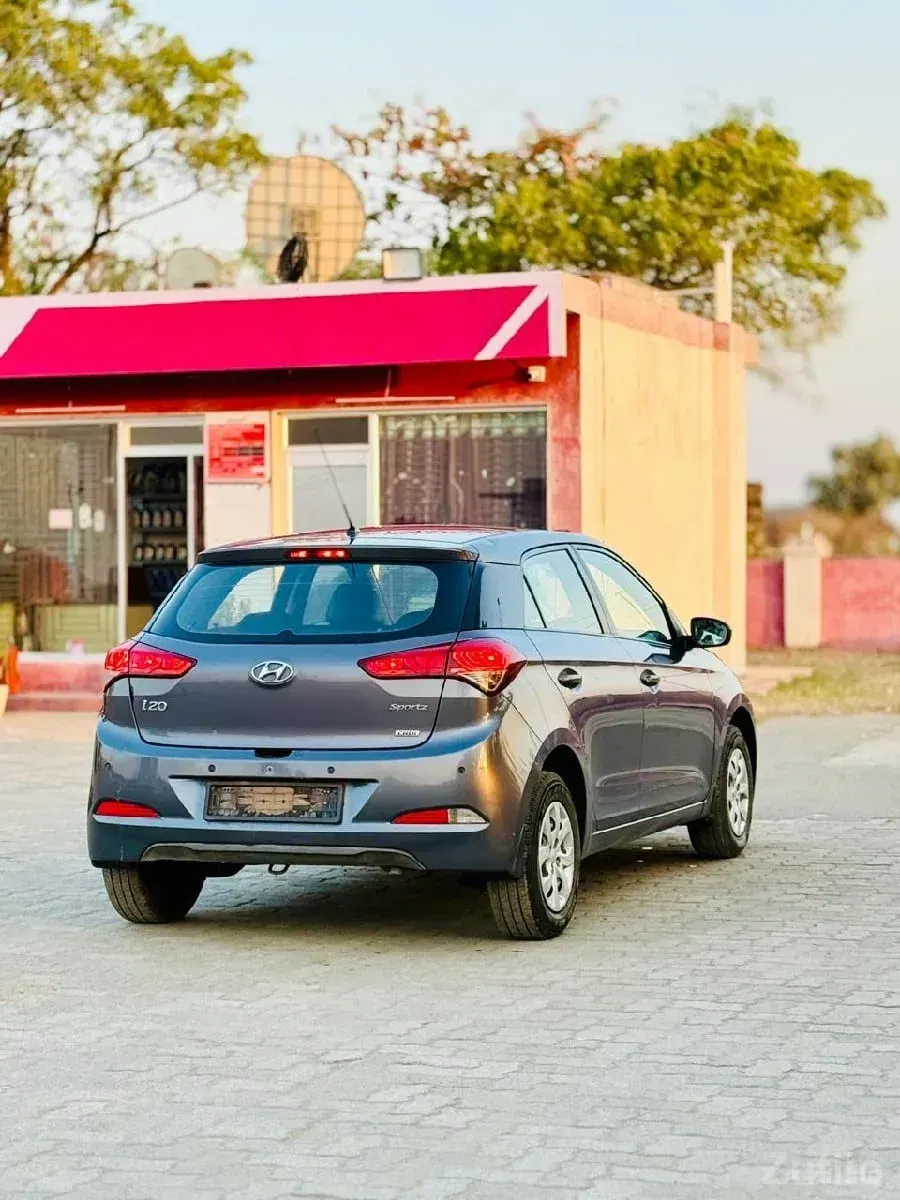 i20 sport diesel - Cars - Dwarka - Image 4