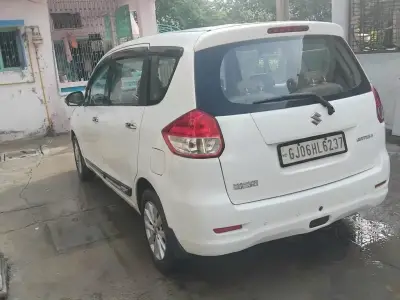 White Maruti Suzuki Ertiga MPV White Maruti Suzuki Ertiga MPV