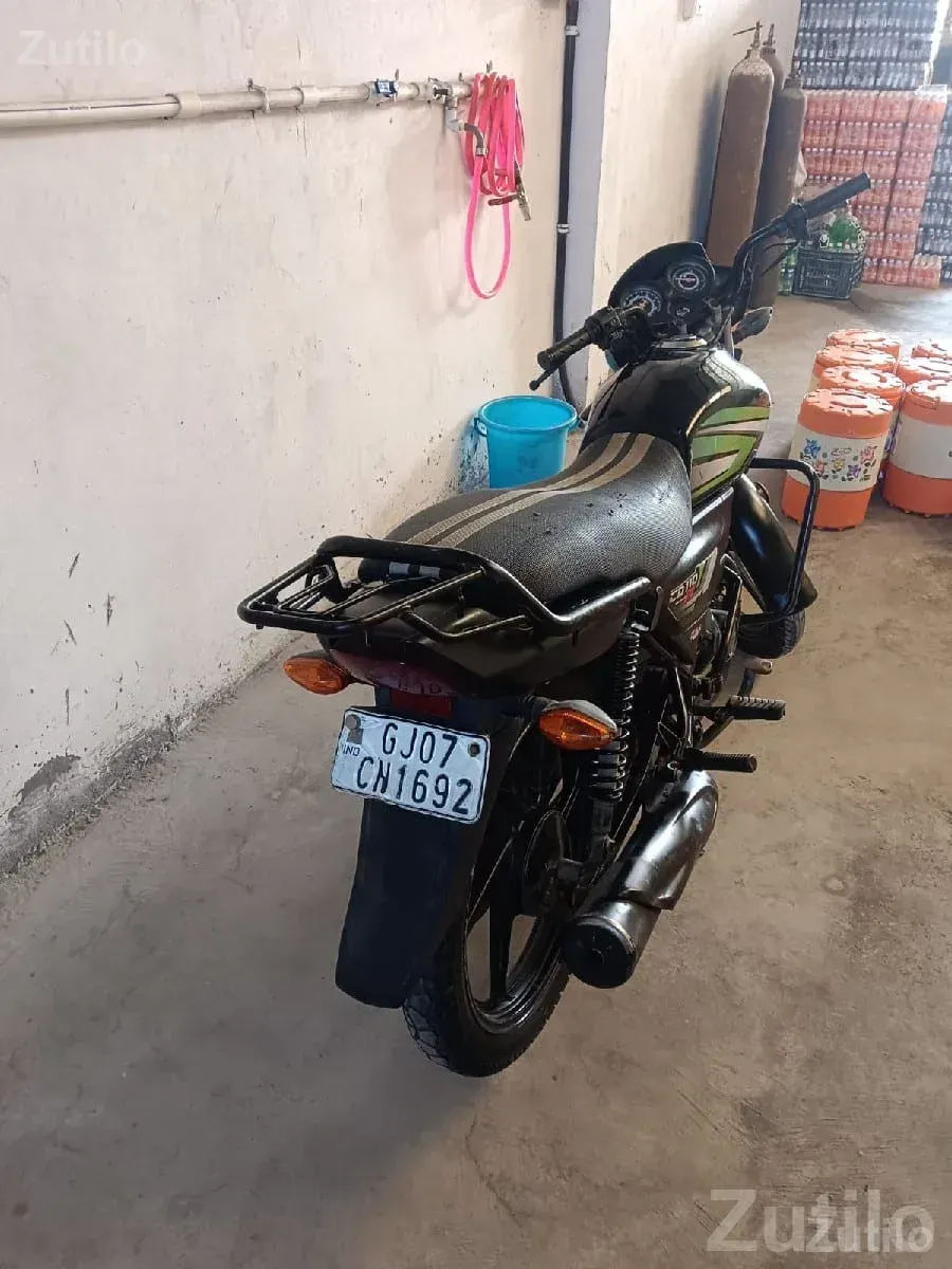 Honda CD 110 2018 Used Bike - બાઇક્સ - ભેસાણ - Image 3