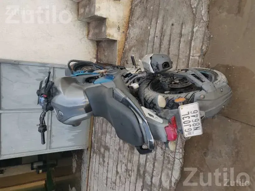 Yamaha FZ-S V3 2020 with Full Insurance - બાઇક્સ - રાજકોટ શહેર - Image 2