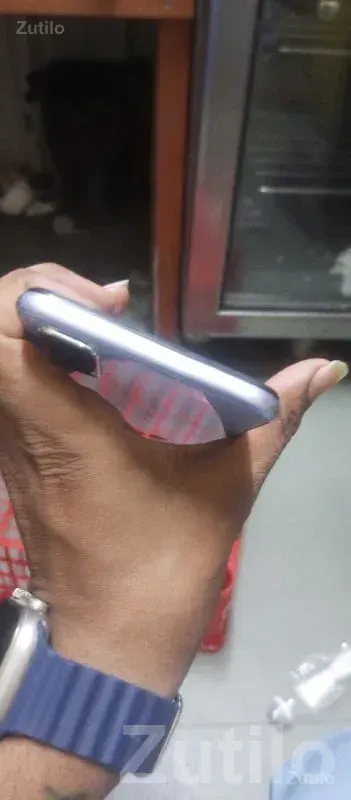 Vivo Y20 Smartphone – Sleek Black Finish - Mobile Phones - Una - Image 3
