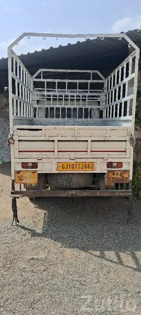 2013 Mahindra Bolero Pickup for Sale - Cars - Lalpur - Image 2