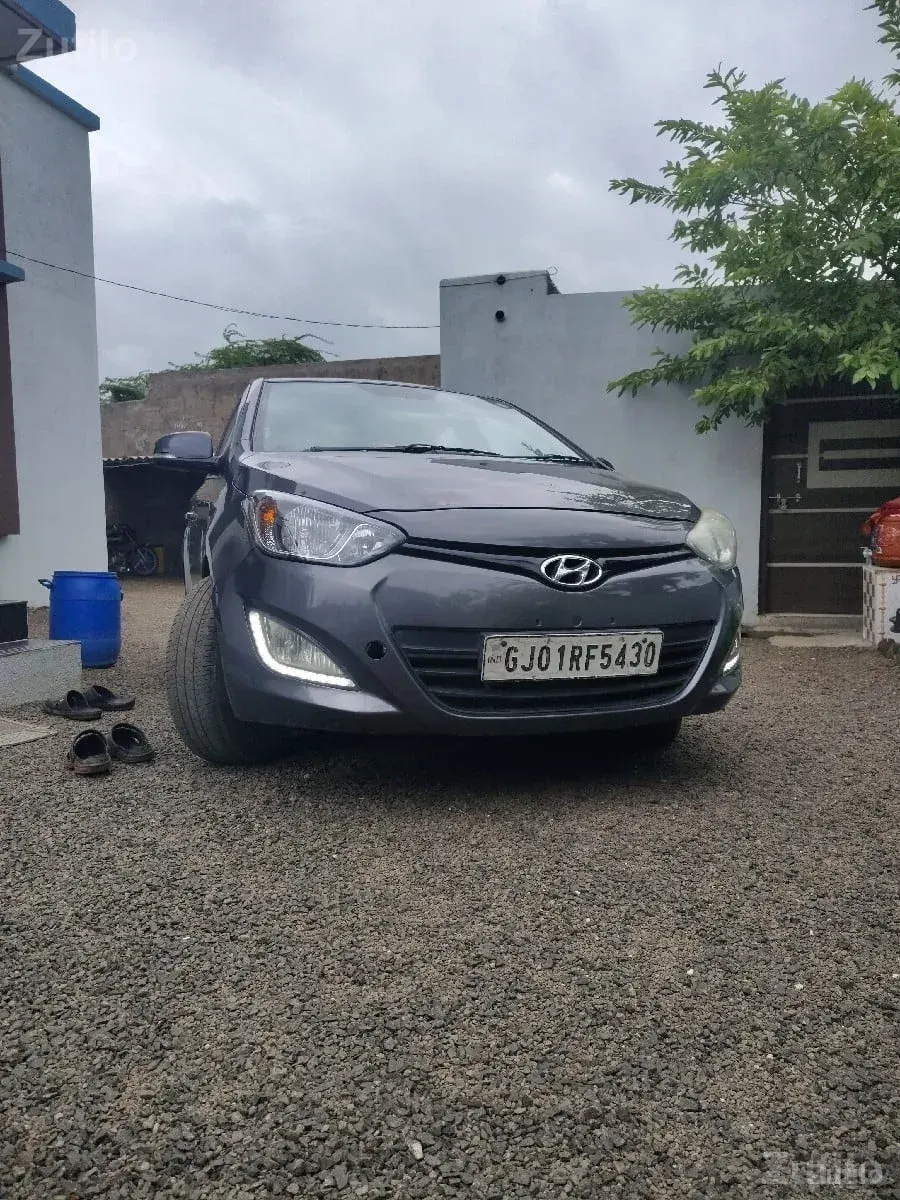i20 car vechvani che - કાર - દ્વારકા - Image 2