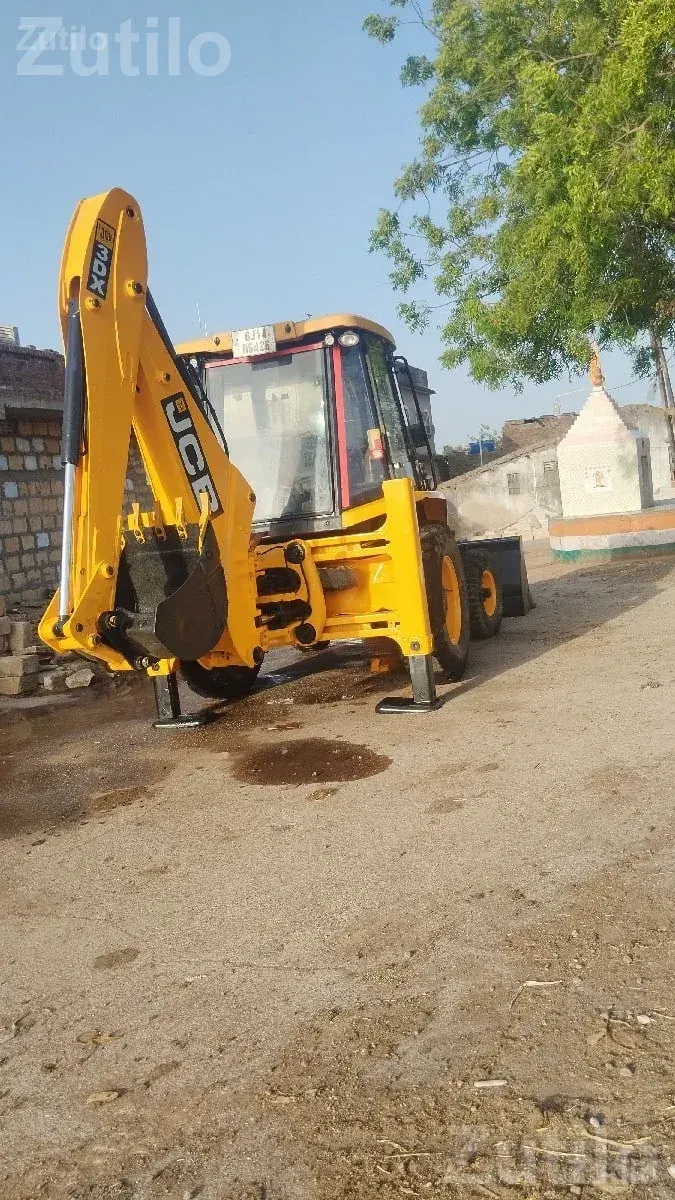 JCB 3DX Backhoe Loader 2014 Model - Construction Vehicles - Rajkot City - Image 2