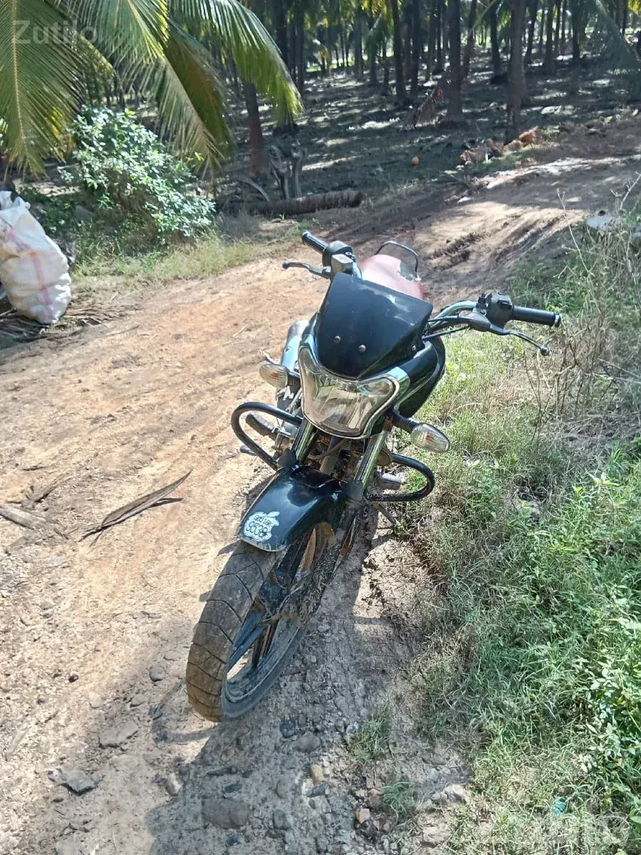 Used 2017 Hero Honda V Splendor Bike - બાઇક્સ - માંગ્રોળ - Image 3