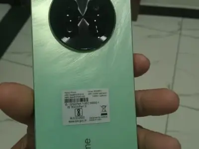 realme P1 5G Mint Green Camera Phone realme P1 5G Mint Green Camera Phone