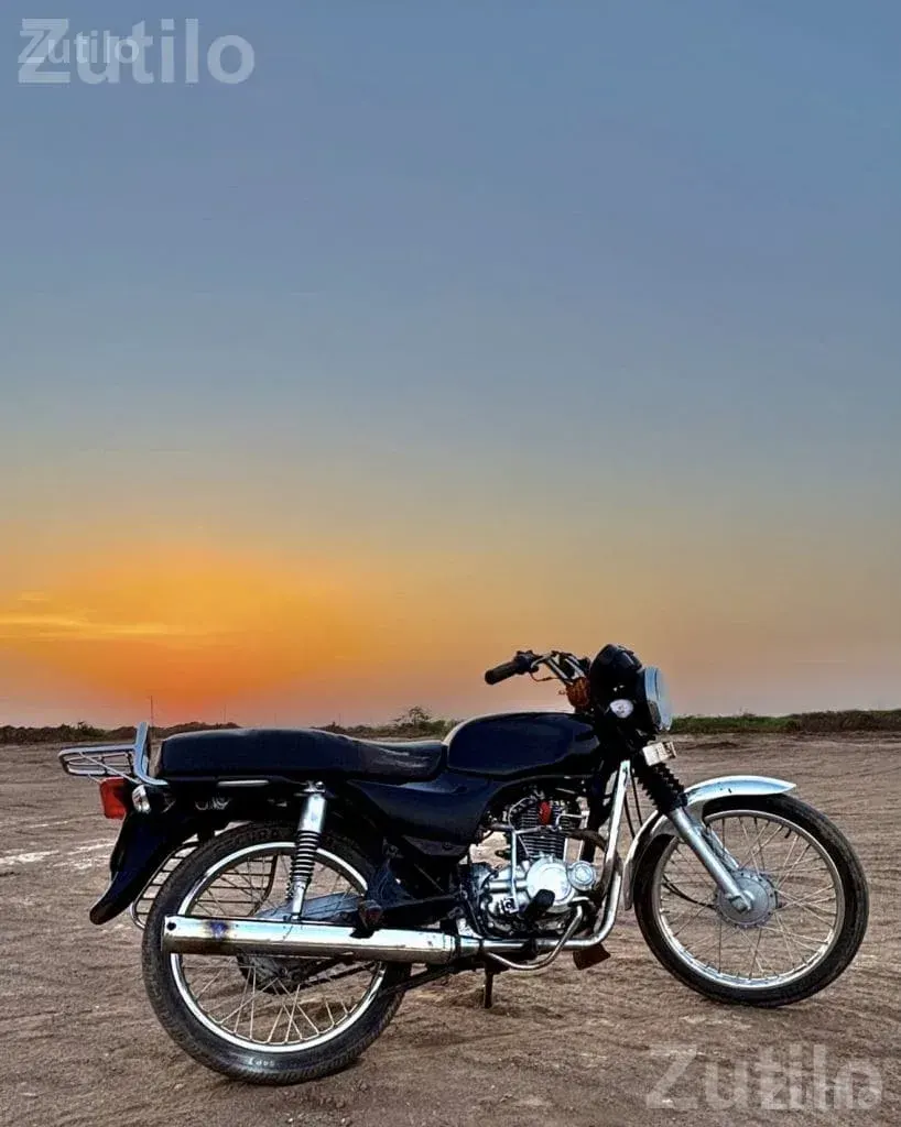 Kawasaki Boxer 2012 Motorcycle - Bikes - Sihor - Image 2