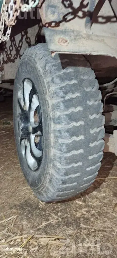 Car Tyre With Alloy Wheel - ઓટો પાર્ટ્સ - નસવાડી - Image 4