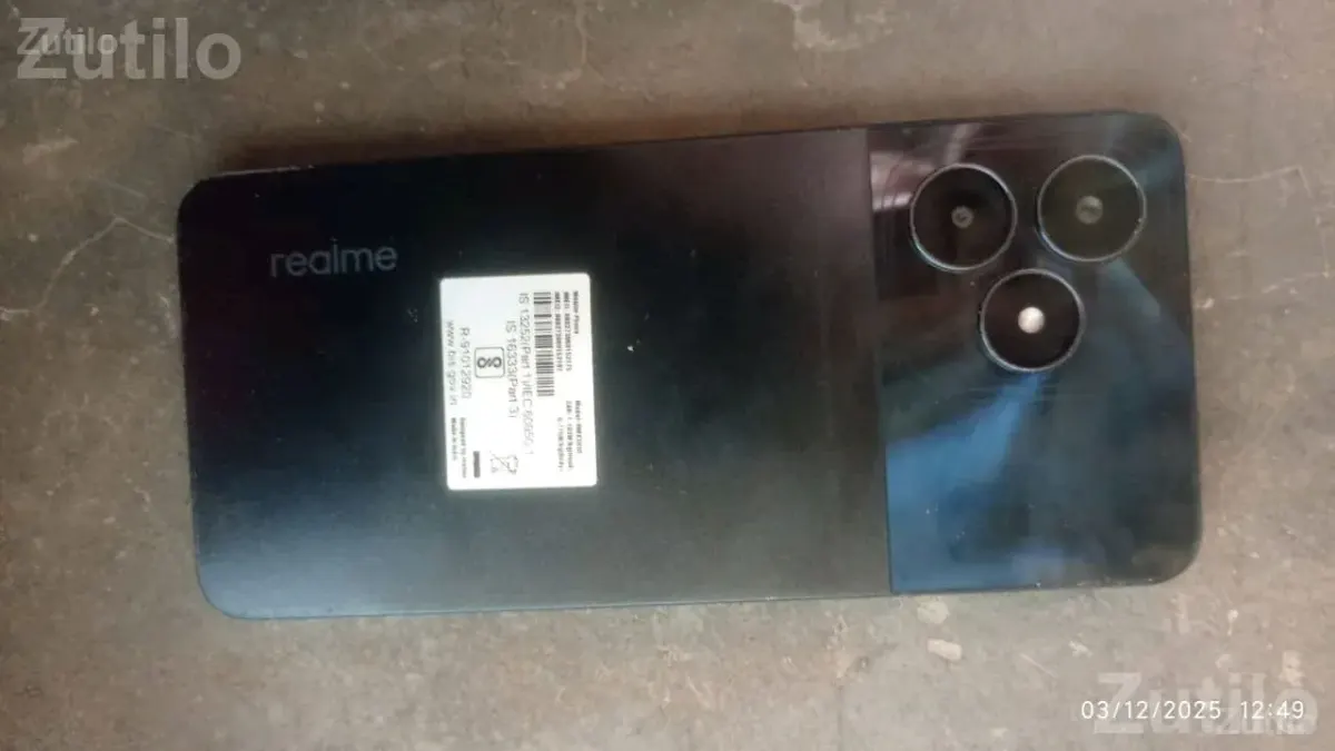 Smartphone with Cracked Display - Mobile Phones - Santalpur - Image 4