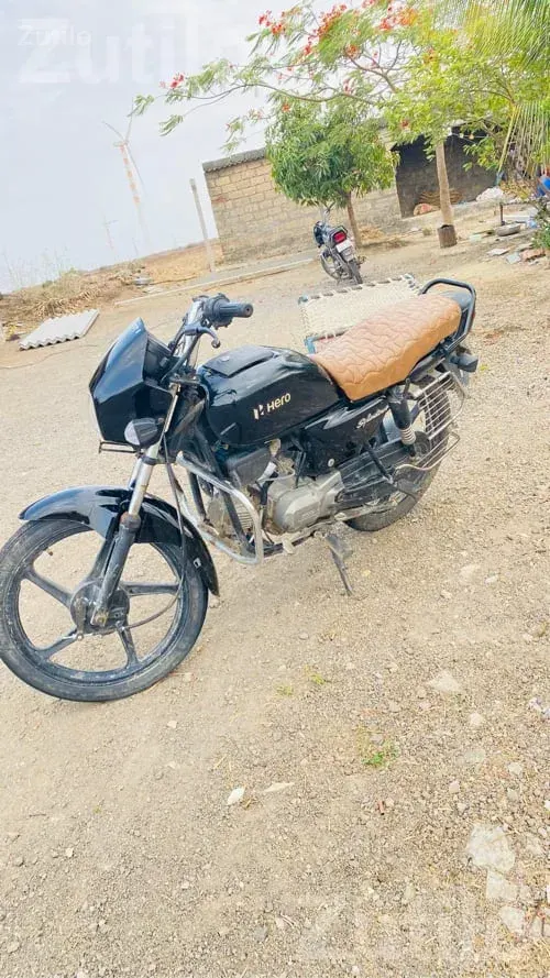 Hero Splendor 2014 Motorcycle for Sale - Bikes - Khambhalia - Image 2