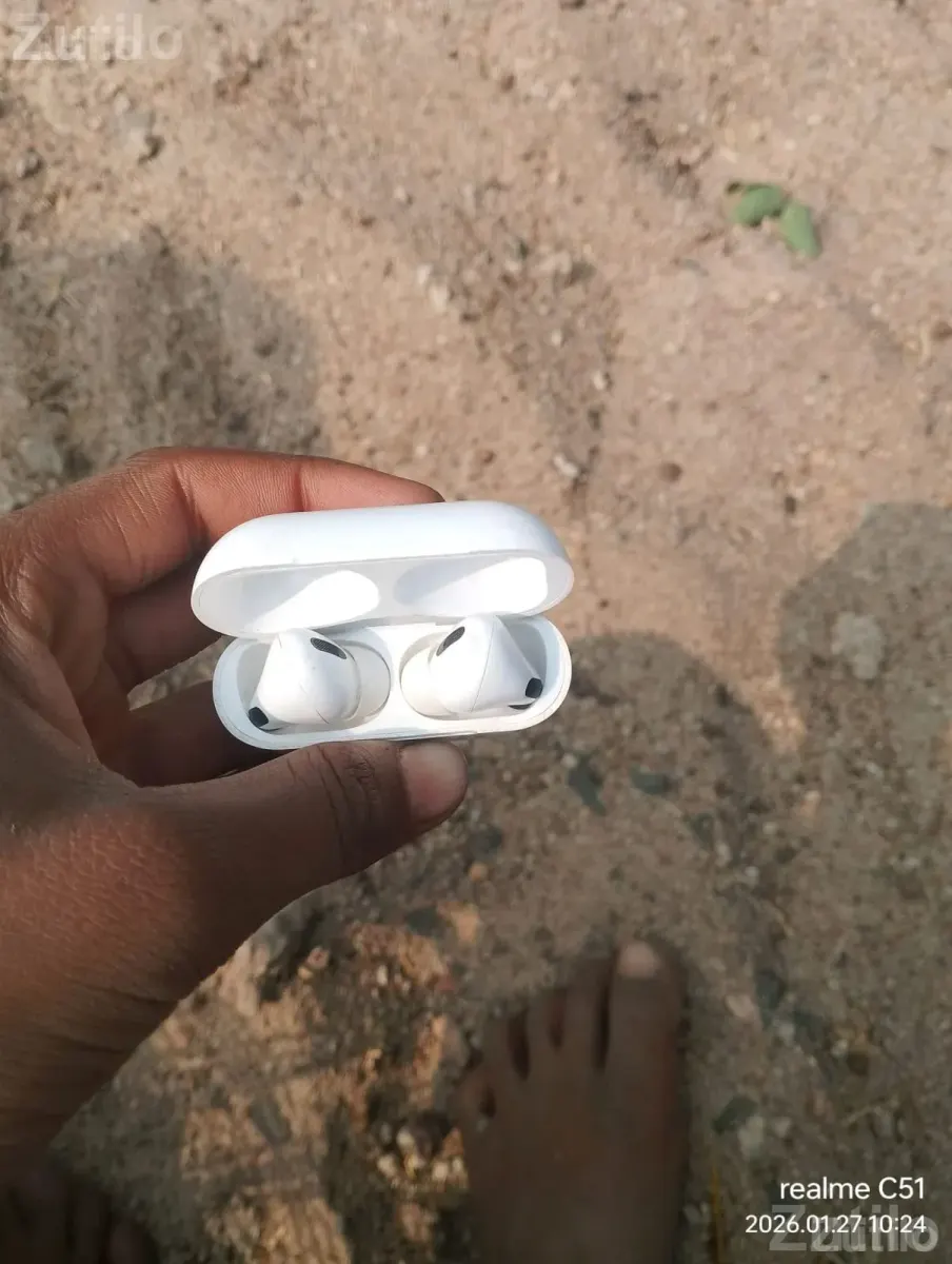 Wireless Bluetooth Earbuds with Charging Case - Accessories - Vadodara City - Image 5
