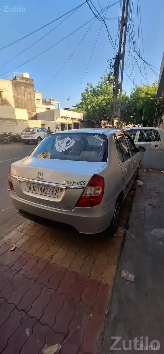 2018 Tata Indigo Silver Sedan Car - કાર - જામજોધપુર - Image 3