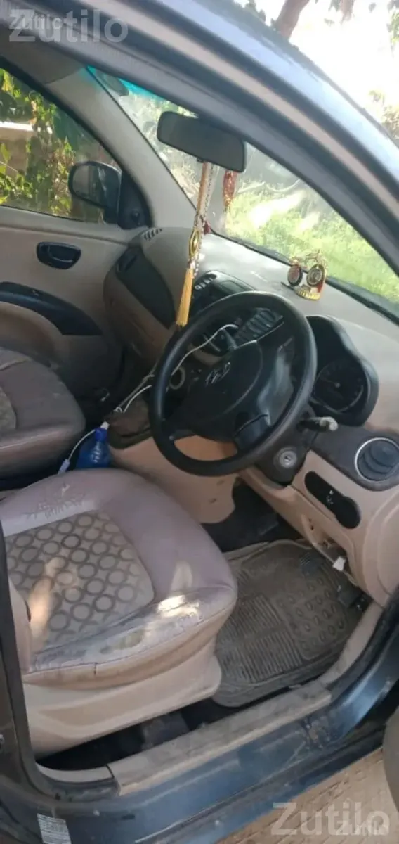 Hyundai i10 2009 Petrol CNG Car - કાર - પાલનપુર - Image 4