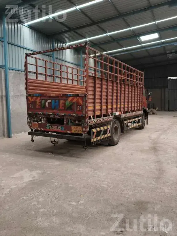 Eicher 1110 2013 Cargo Truck - Trucks & Lorries - Khambhalia - Image 3