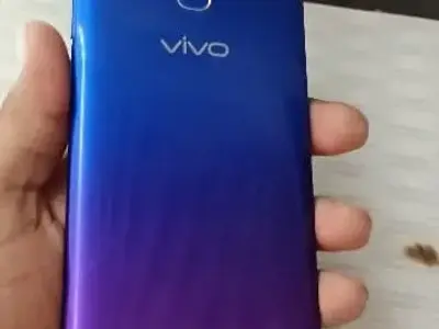 Vivo Gradient Blue‑Purple Smartphone Vivo Gradient Blue‑Purple Smartphone