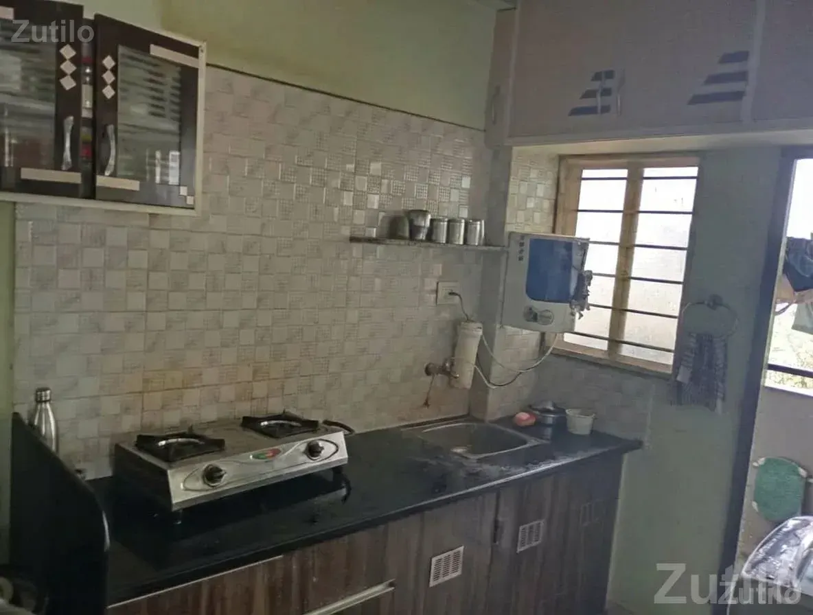 1 BHK Flat for Sale in Gokul Platinum - House for Sale - Dholka - Image 4