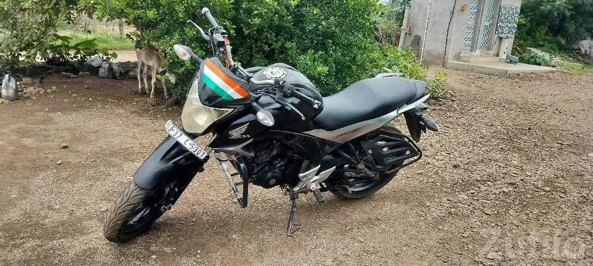 Honda CB Hornet 160cc 2016 Bike for Sale - Bikes - Khambhalia - Image 2