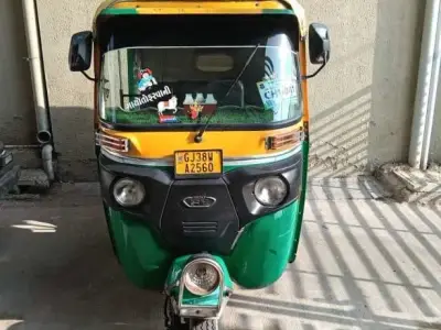 2023 Auto Rickshaw First Owner Model 2023 Auto Rickshaw First Owner Model