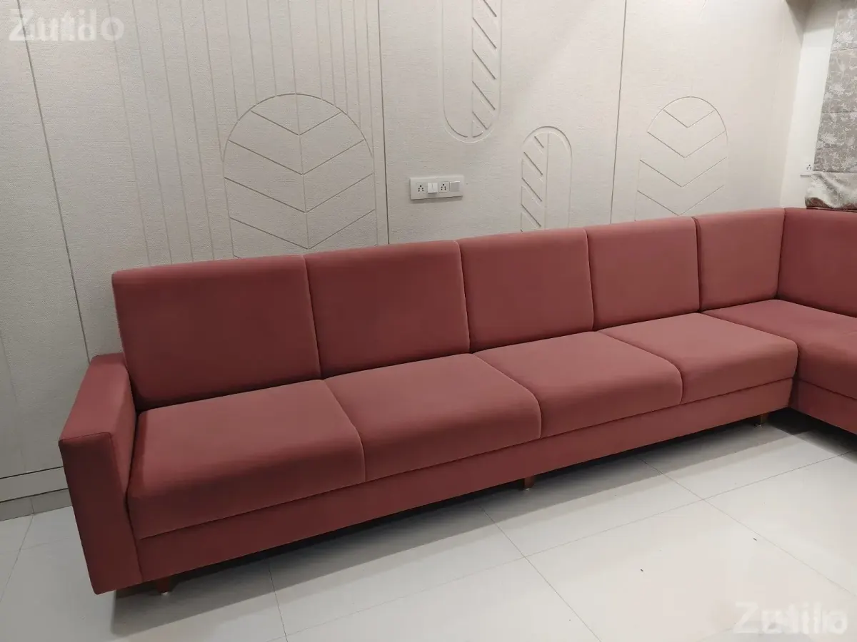 8 seater sofa with 2 puffylies - Sofa Sets - Vadodara City - Image 3