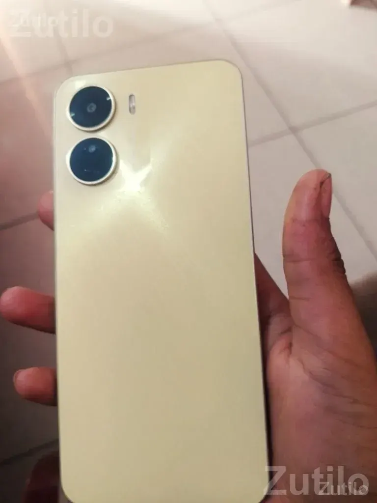 Used Smartphone for Sale - મોબાઇલ ફોન - હળવદ - Image 3
