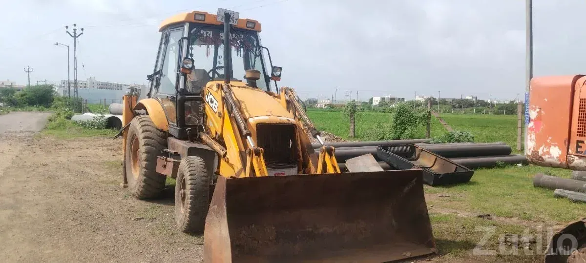 JCB 3DX Backhoe Loader 2011 Model - બાંધકામના વાહનો - કલાવડ - Image 2