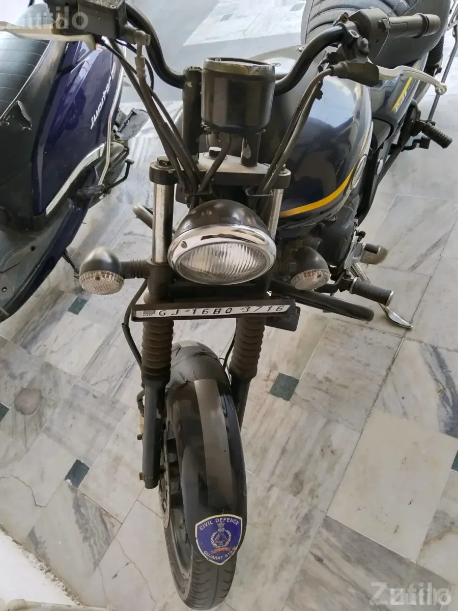 Bajaj Avenger 150 Street 2015 Bike - બાઇક્સ - વડોદરા શહેર - Image 3