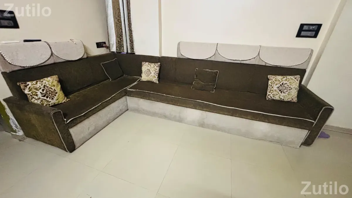 Sofa Set, low sitting and Center table - સોફા સેટ અને કાઉચ - અમદાવાદ શહેર - Image 2