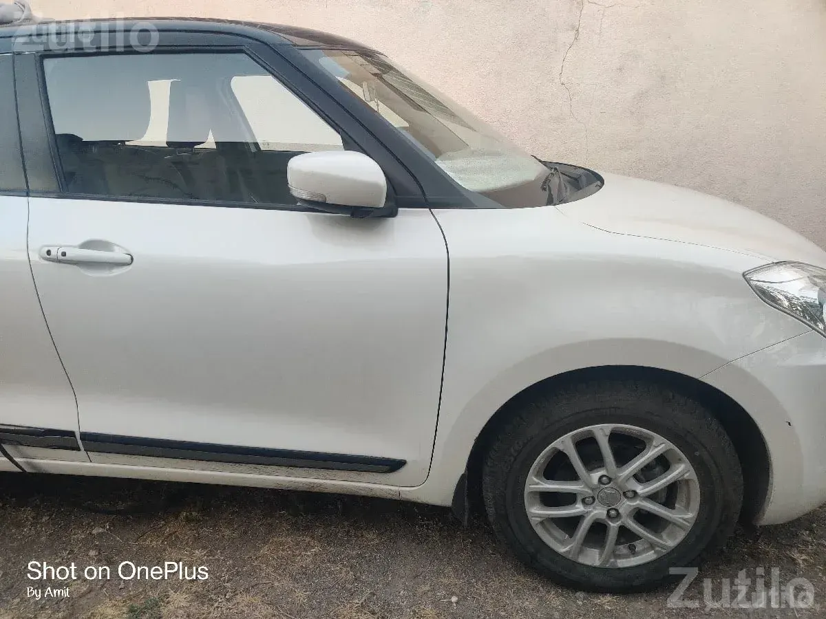 Maruti Suzuki Swift 2024 BS6 Second Owner - Cars - Manavadar - Image 2